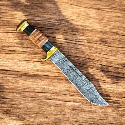 bowie knife