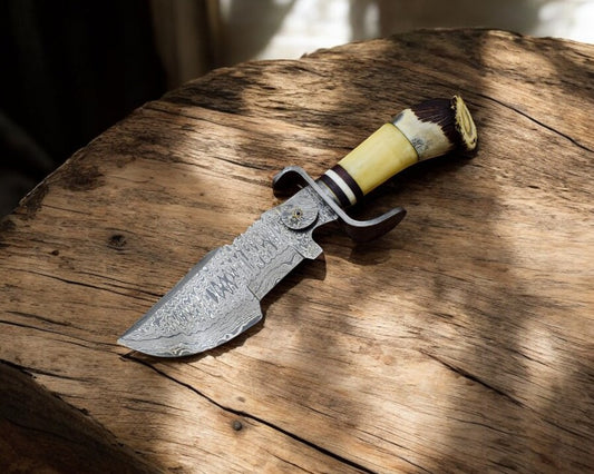 custom hunting knife