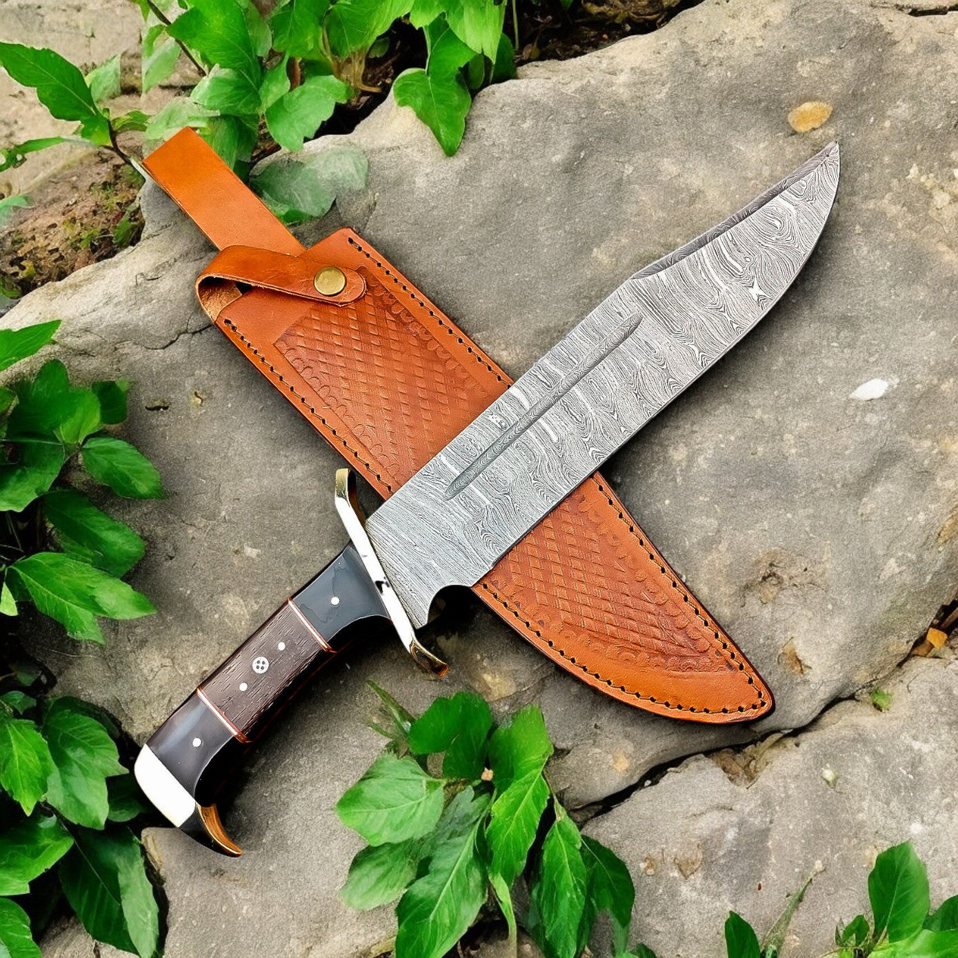 bowie knife