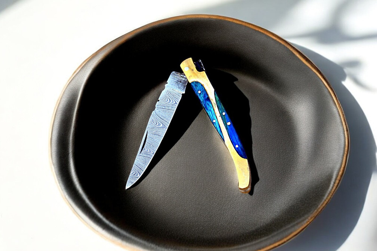 damascus pocket knife