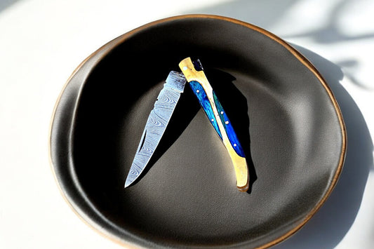 damascus pocket knife