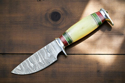 Damascus Steel Hunting Knife