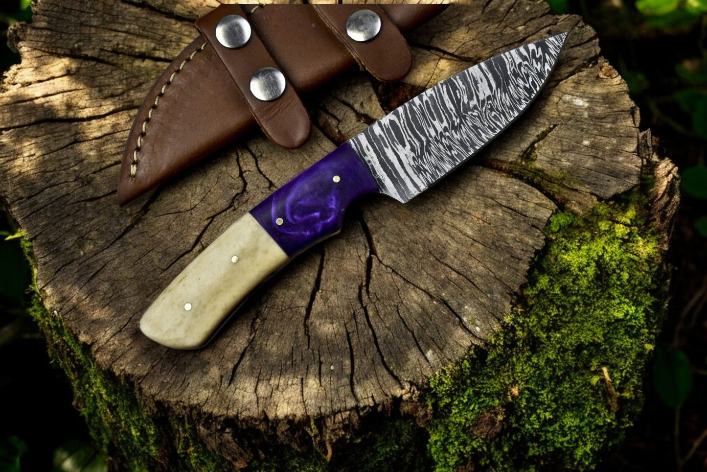 Damascus skinning knife