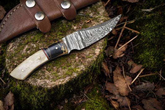 butcher skinning knife