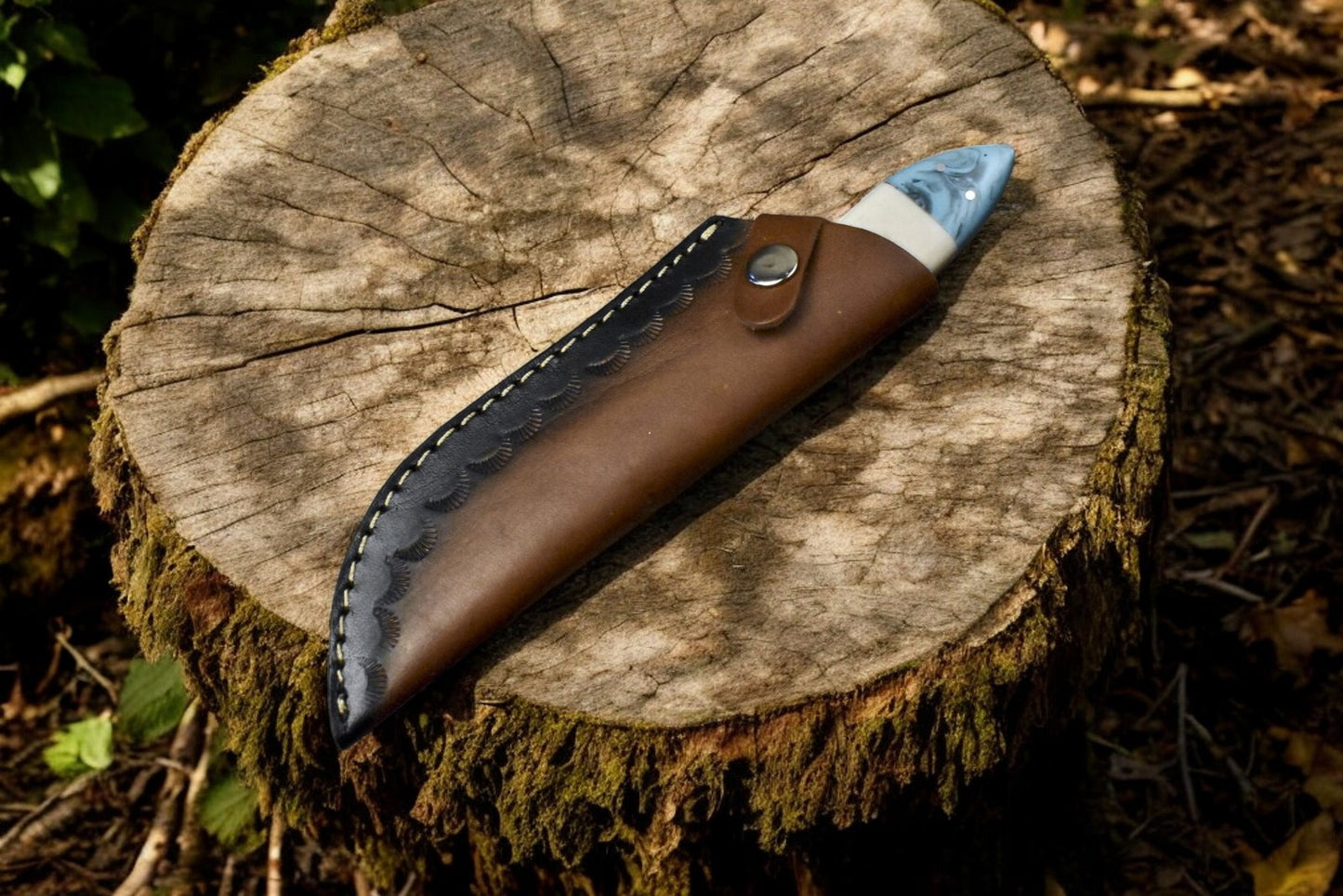 knife in belt