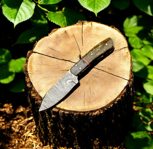 Damascus hunting knives