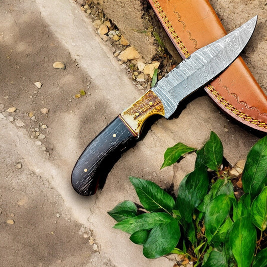 custom hunting knives