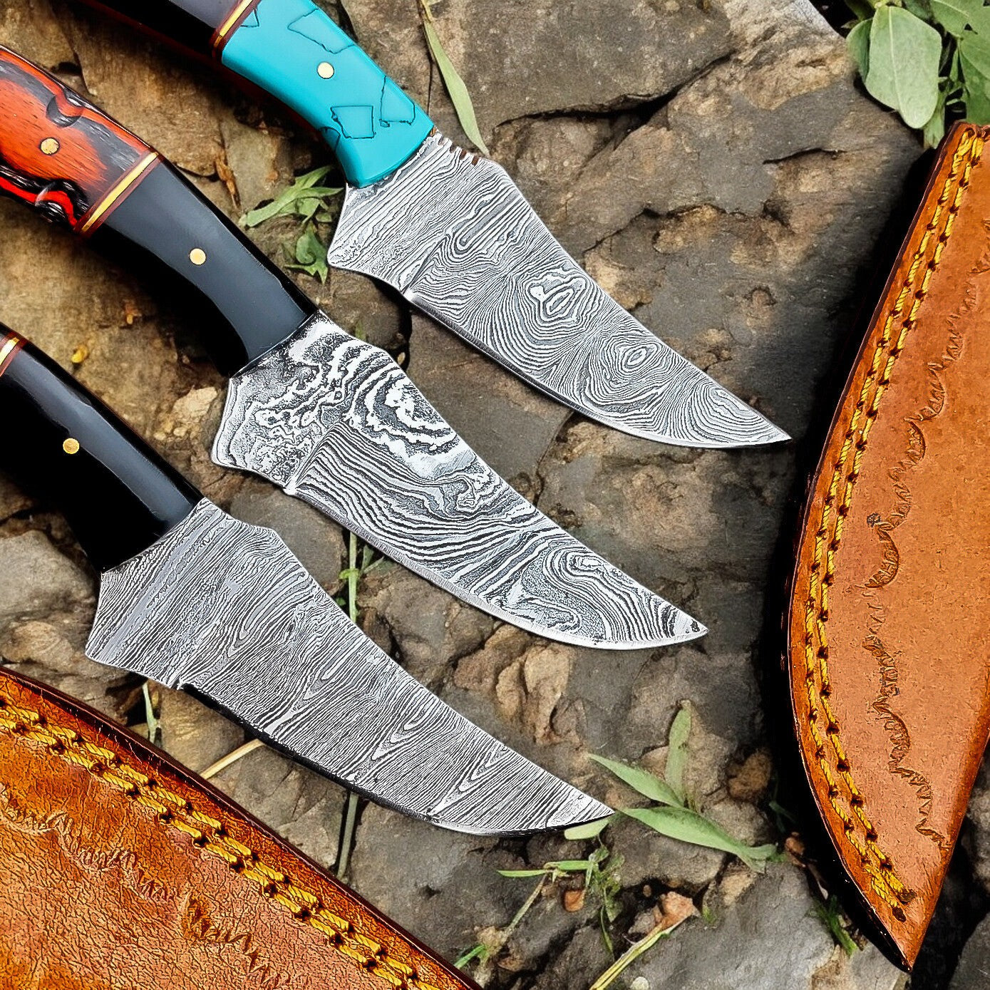 Close-up of the Damascus steel blade showcasing its intricate patterns.