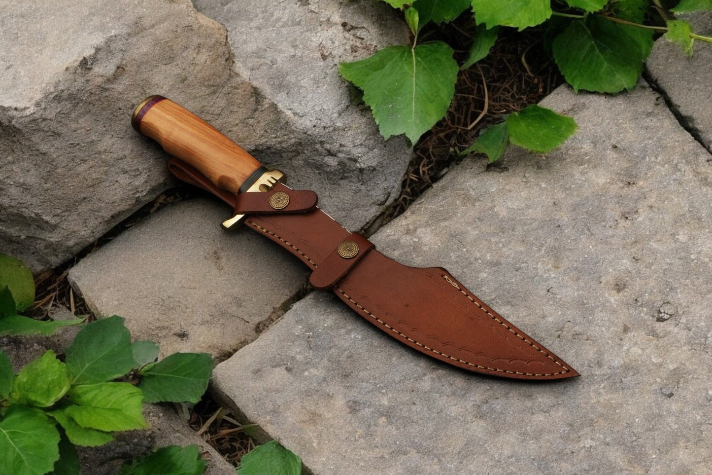 Custom handmade Bowie knife with leather sheath