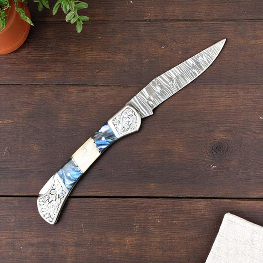 damascus folding knife