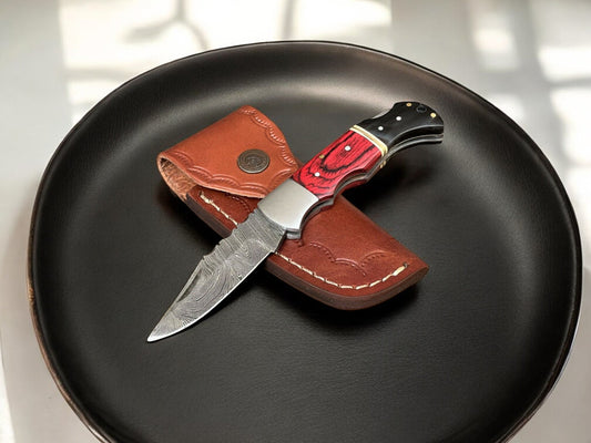 damascus pocket knife