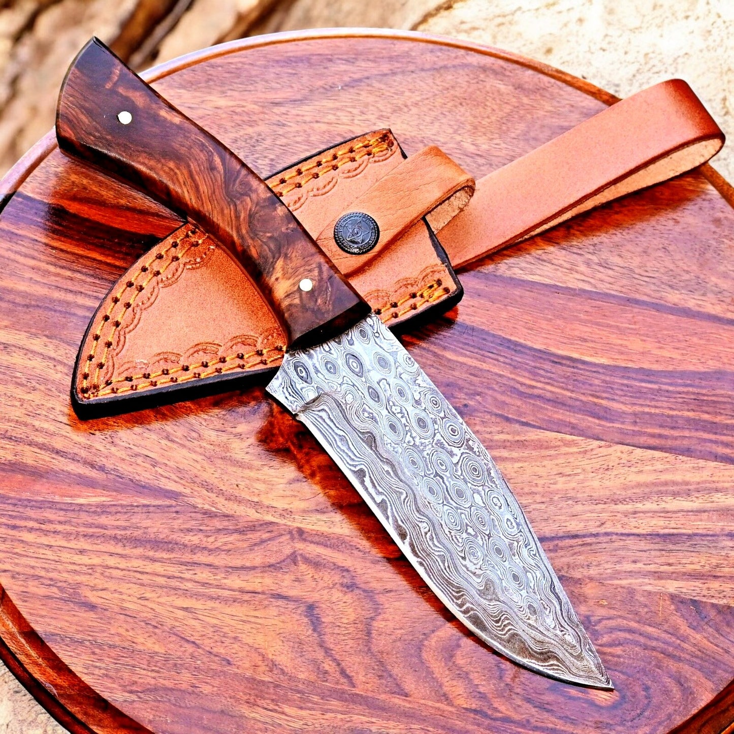 hunting knifes