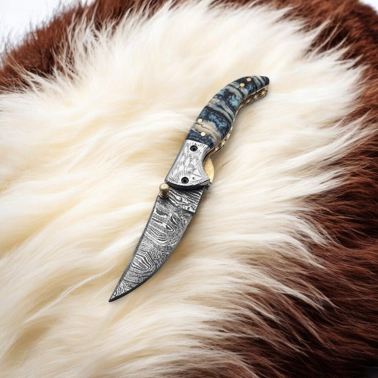 Best Pocket Knife Made in USA with Liner Lock and Leather Case
