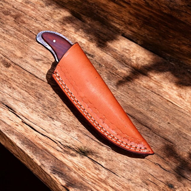 knife in belt