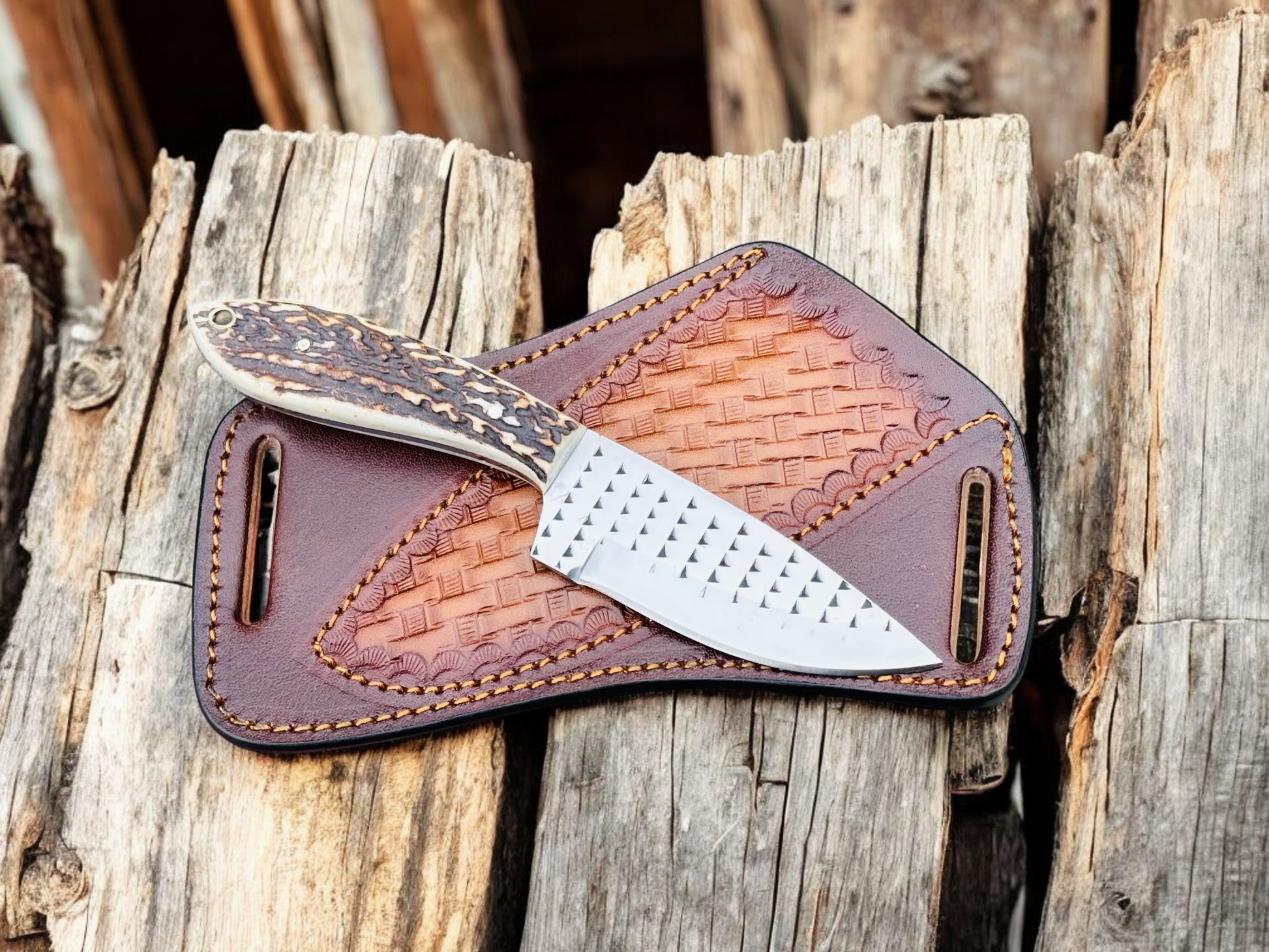 Handmade Cowboy Knife – Rasp Tool Steel & Antler Handle