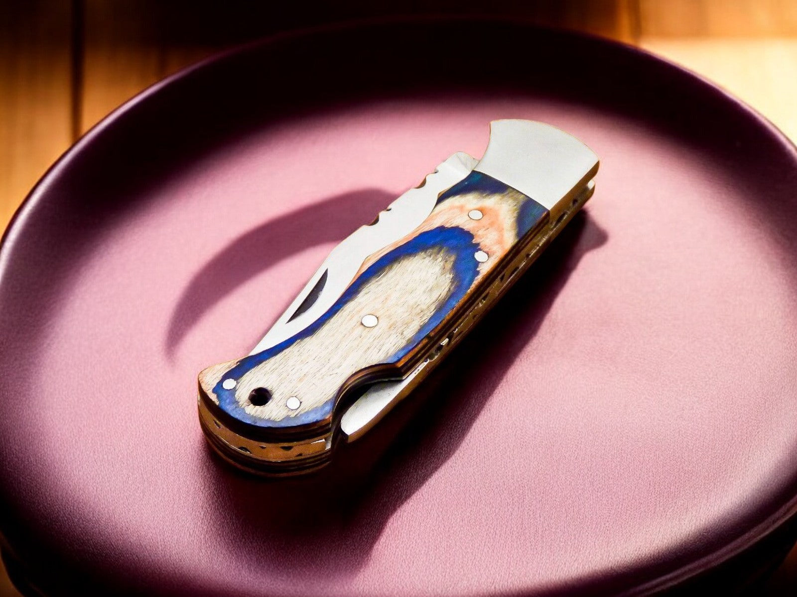 Close-up of Back Lock Mechanism on Every Day Carry Knife
