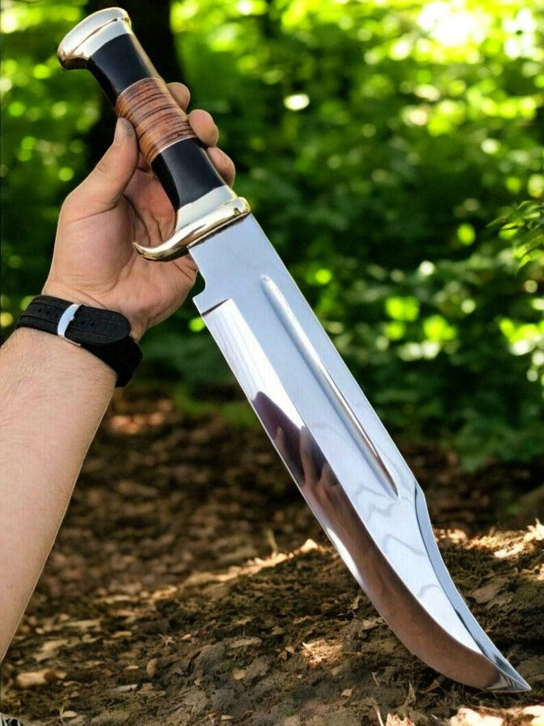  Bowie Knifes
