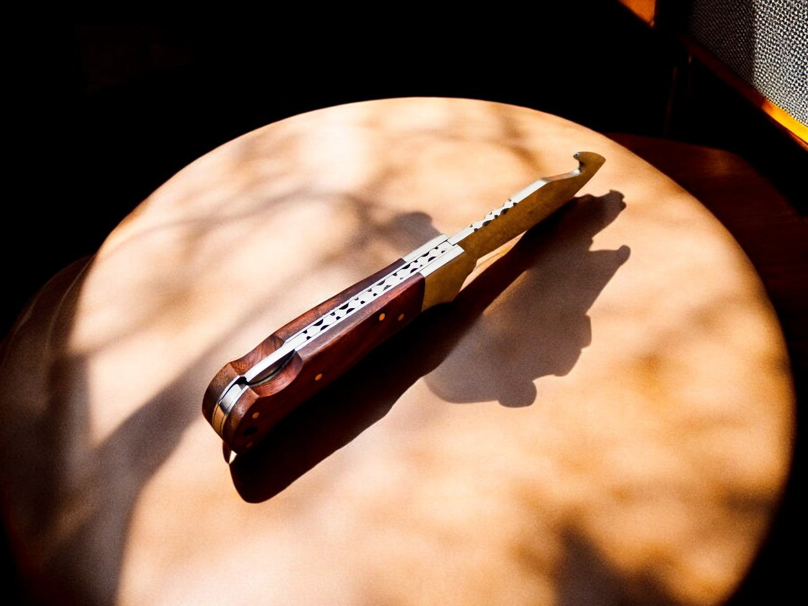 Custom Handmade Folding Knife with Back Lock Mechanism
