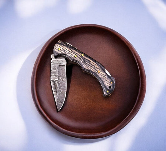 folding knives