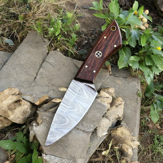 hunting knifes