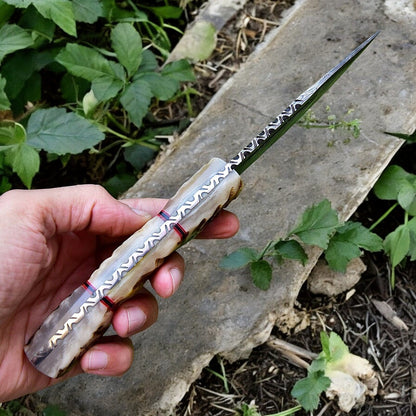 Damascus hunting knife 
