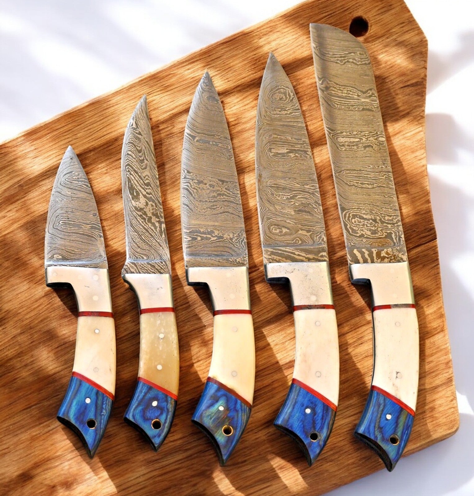 kitchen knifes
