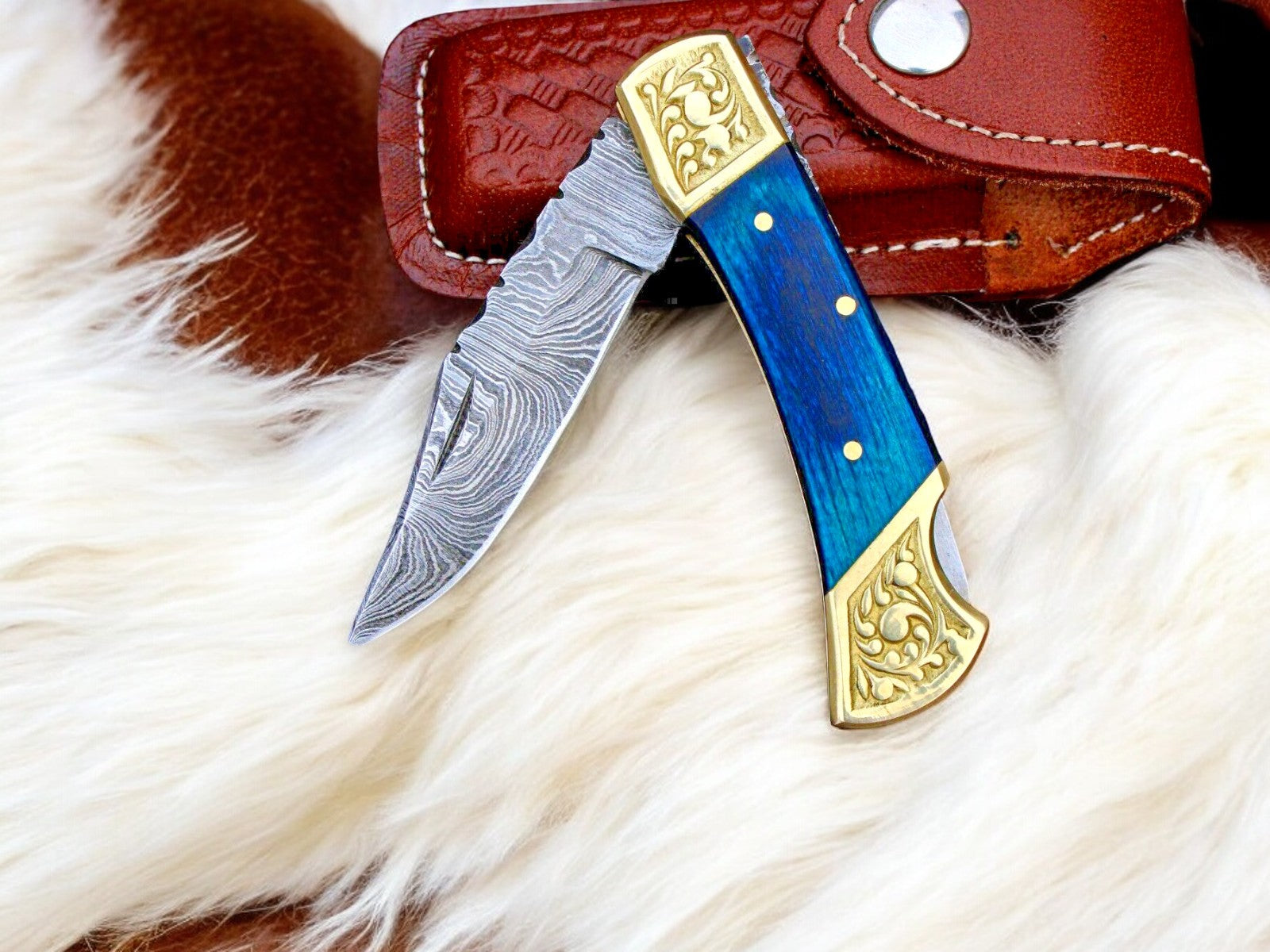 Stylish Leather Case for Foldable Sharp Pocket Knife

