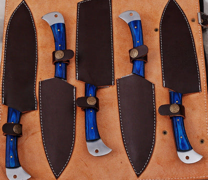  Damascus knife set in leather roll.
