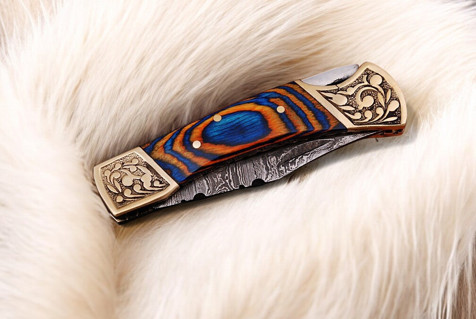 Pocket Knife for Camping with Engraved Brass Bolster and Leather Case
