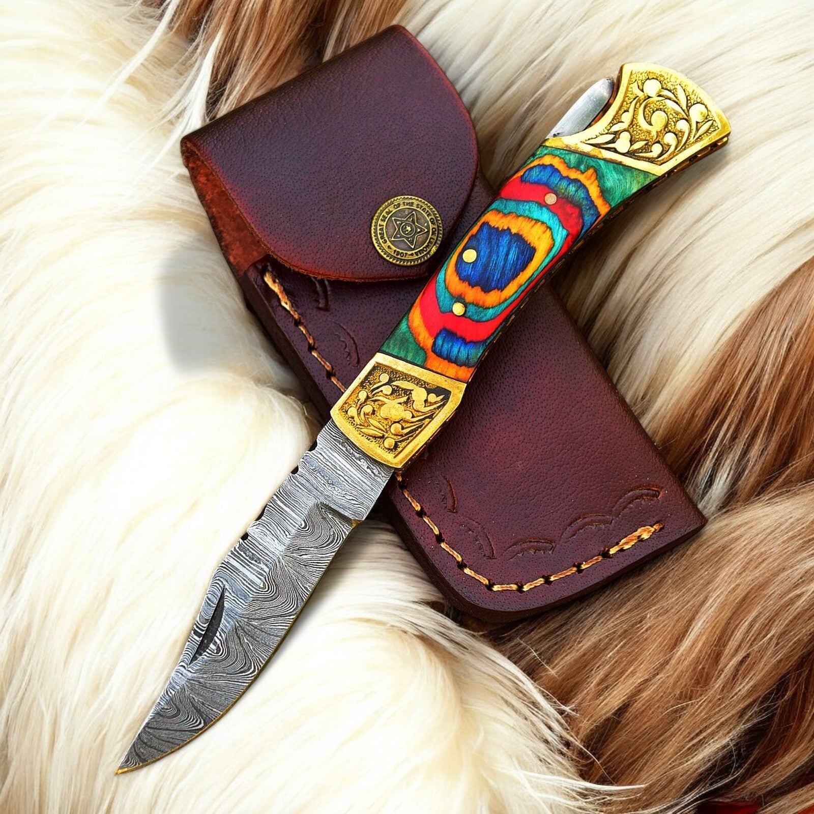 Classic Pocket Knife with Leather Case
