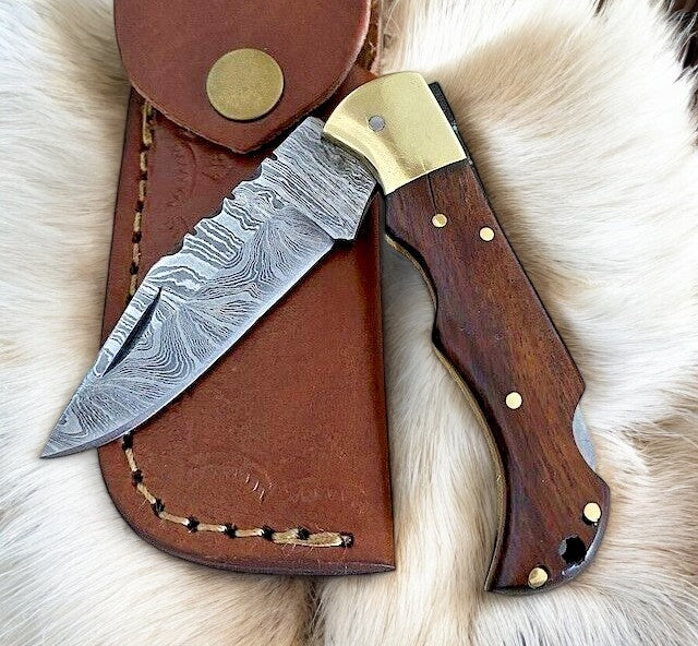 Damascus Steel Pocket Knife with Rosewood Handle and Leather Case
