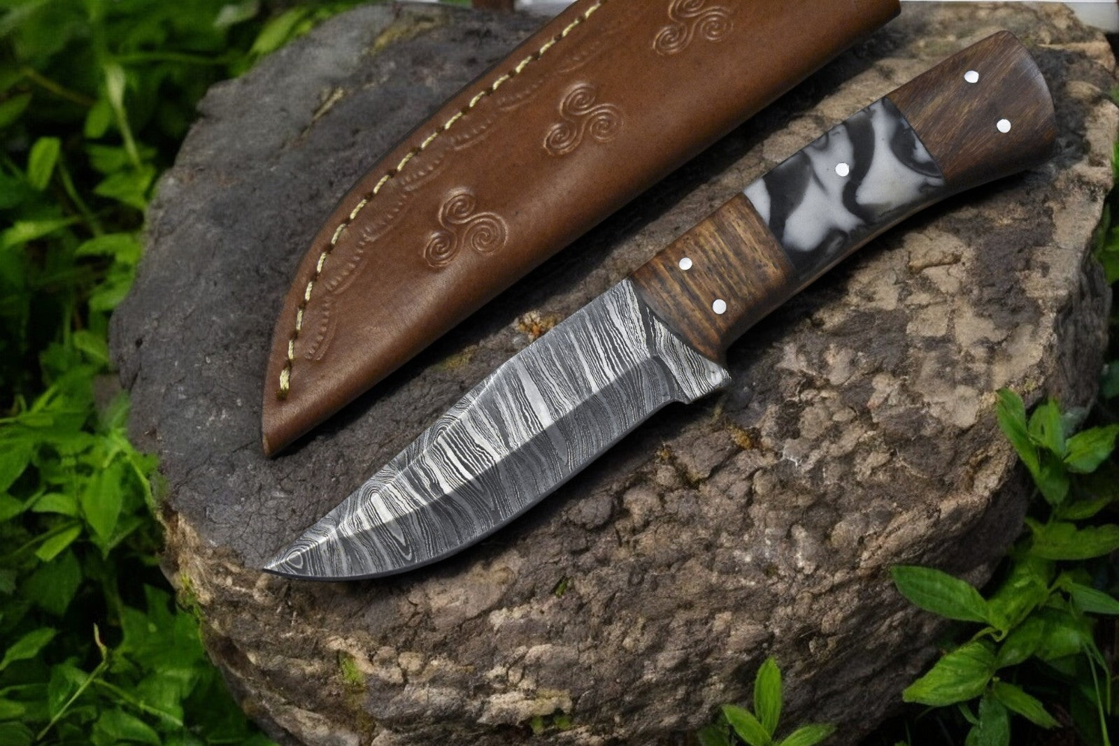 hunting knife